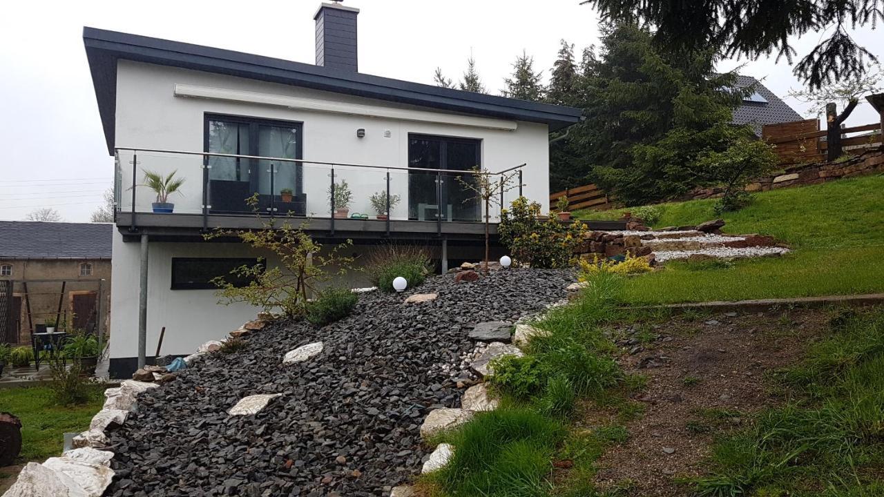 Eubaer Strasse Leilighet Niederwiesa Eksteriør bilde