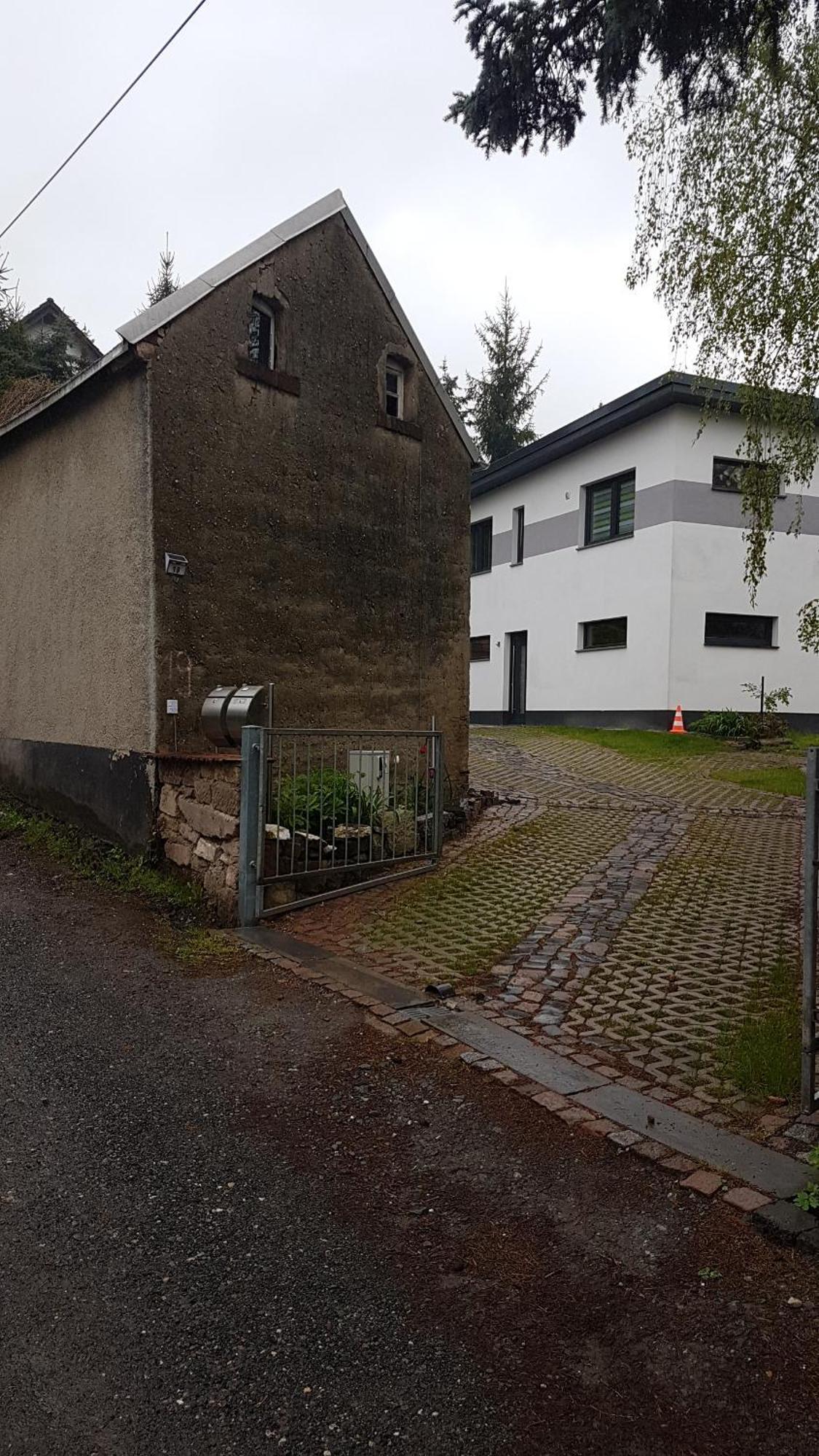 Eubaer Strasse Leilighet Niederwiesa Eksteriør bilde